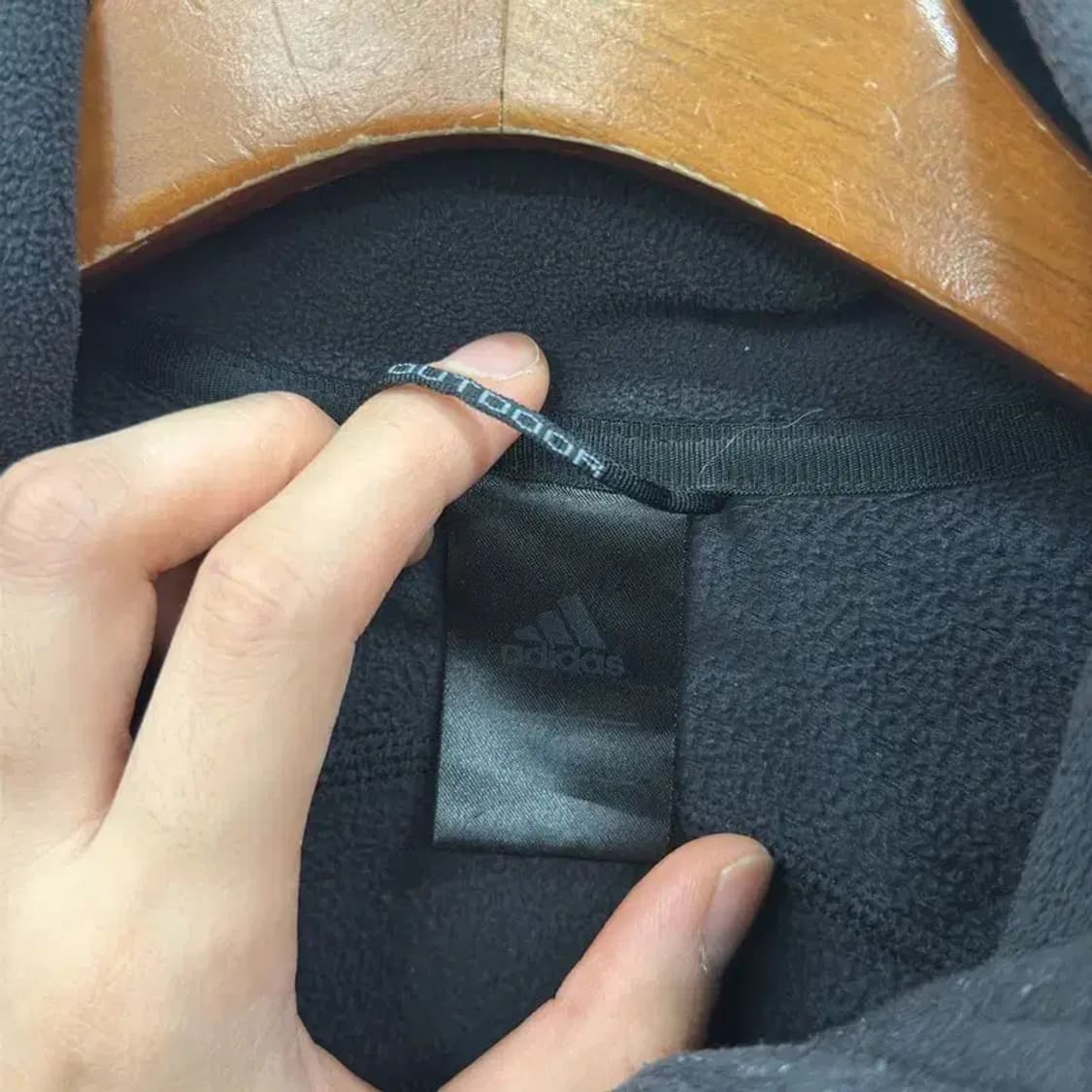 아디다스 캐주얼 자수로고 플리스 후리스 집업 100 D12089 상품이미지3