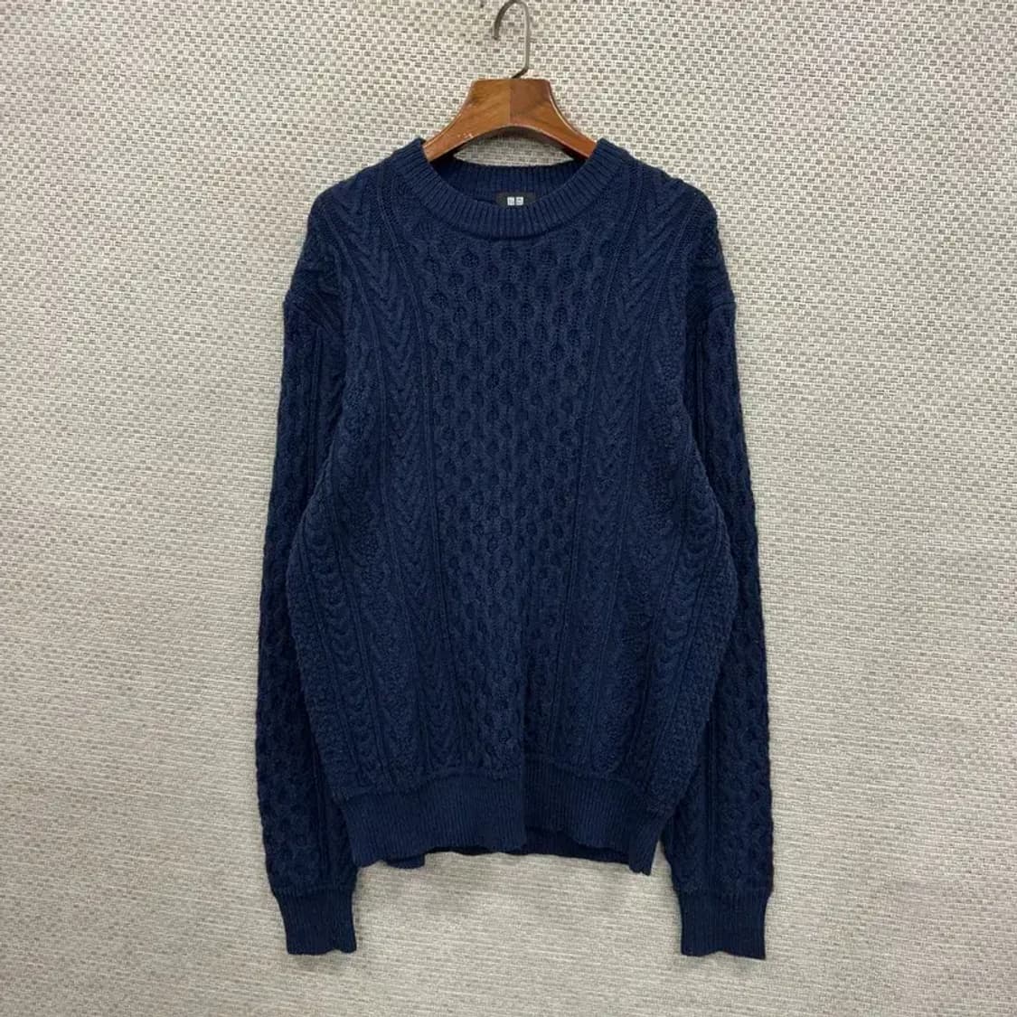 유니클로 캐쥬얼 라운드넥 꽈베기 긴팔 니트 100 D12168 상품이미지1