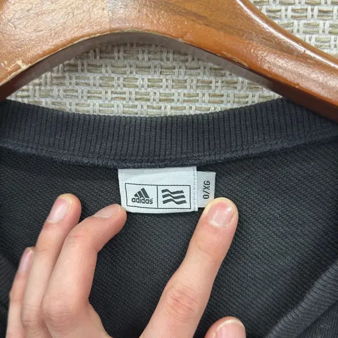 아디다스 자수로고 니트 베스트 조끼 100 D12170 상품이미지3