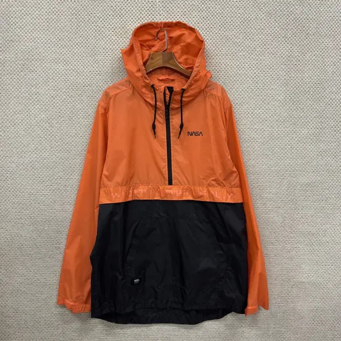 반스 캐쥬얼 트레이닝 홑겹 아노락 바람막이  105 D12158 상품이미지1