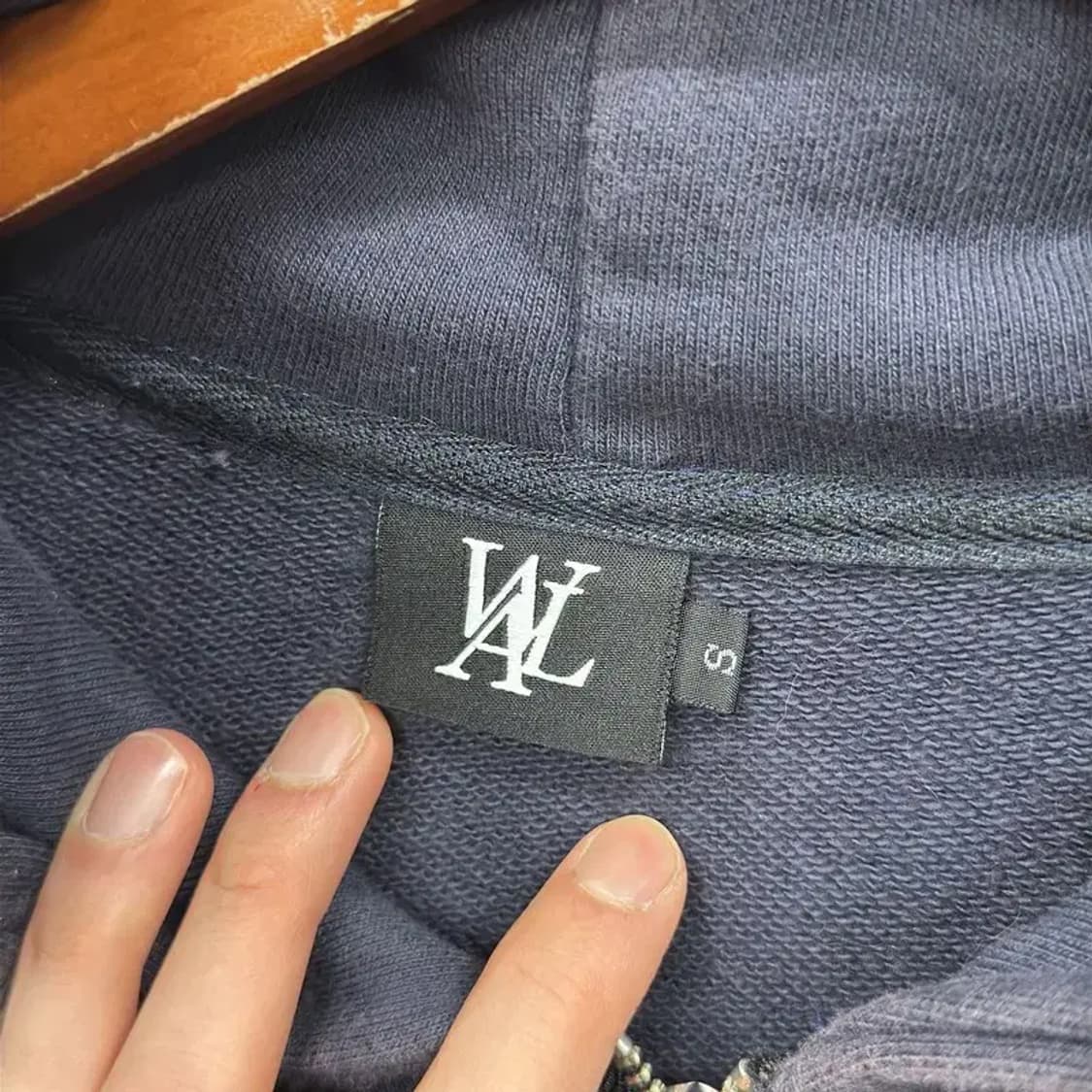 우알롱 캐쥬얼 자수로고 후드집업 100 D12176 상품이미지3