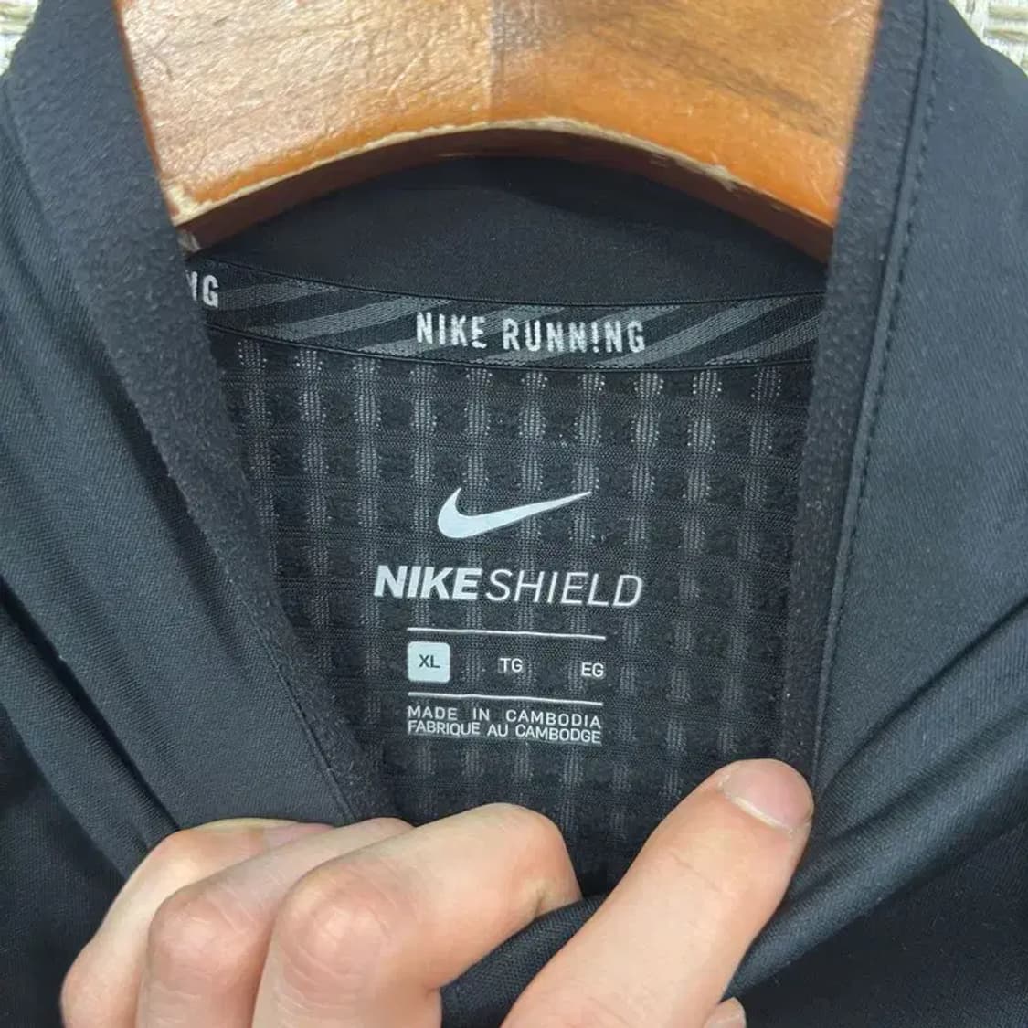 나이키 쉴드 러닝 운동복 져지 집업 자켓 105 A00010 상품이미지3