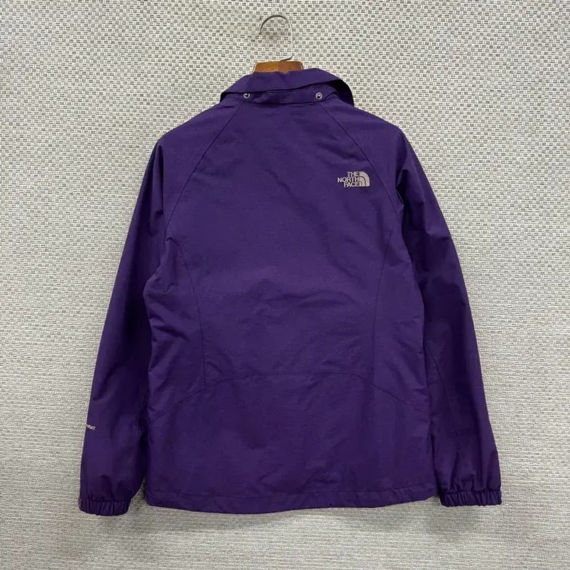 노스페이스 아웃도어 등산 오버핏 바람막이 자켓 85 A00028 상품이미지2