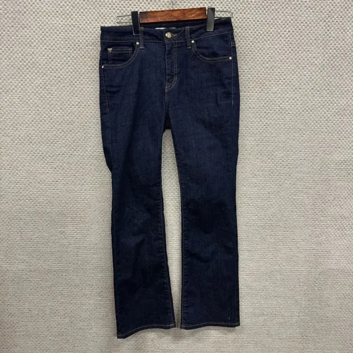 게스 캐쥬얼 금장 스판 슬림 부츠컷 데님 청바지 27인치 A00038 상품이미지1