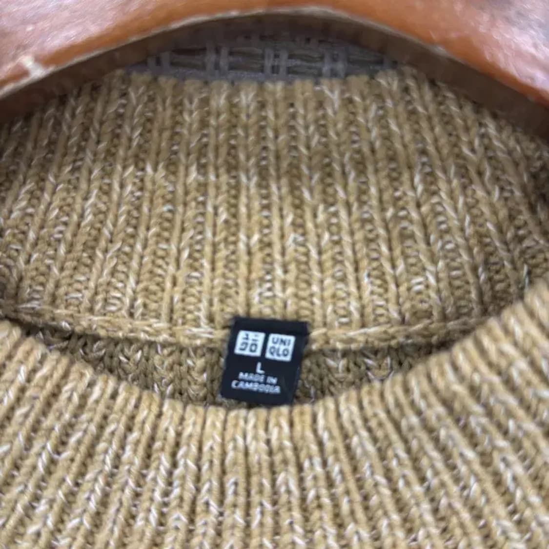 유니클로 캐쥬얼 반폴라 오버핏 니트 100 A00012 상품이미지3