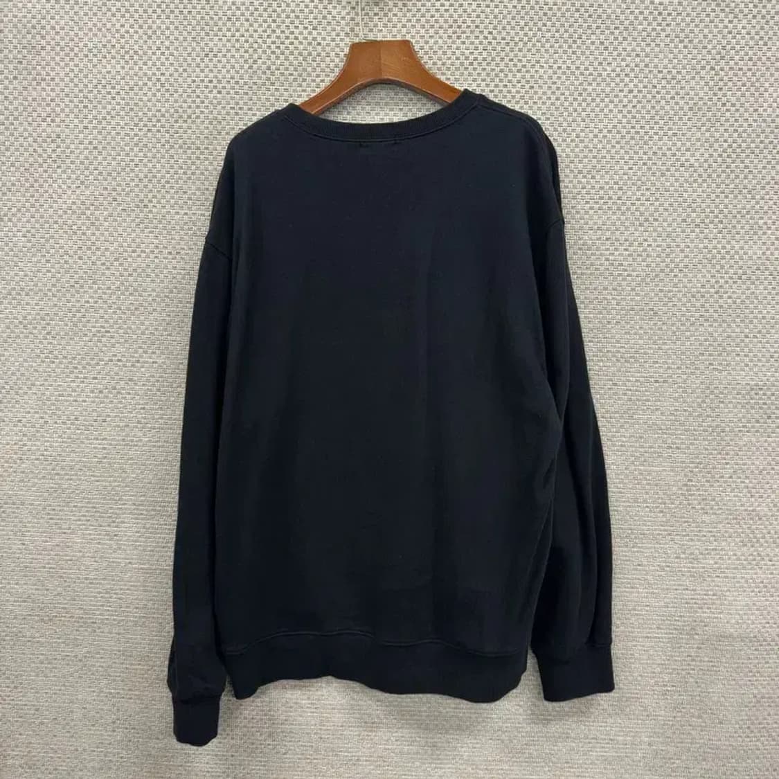 무신사스탠다드 캐쥬얼 빅사이즈 무지 맨투맨 110 A00026 상품이미지2