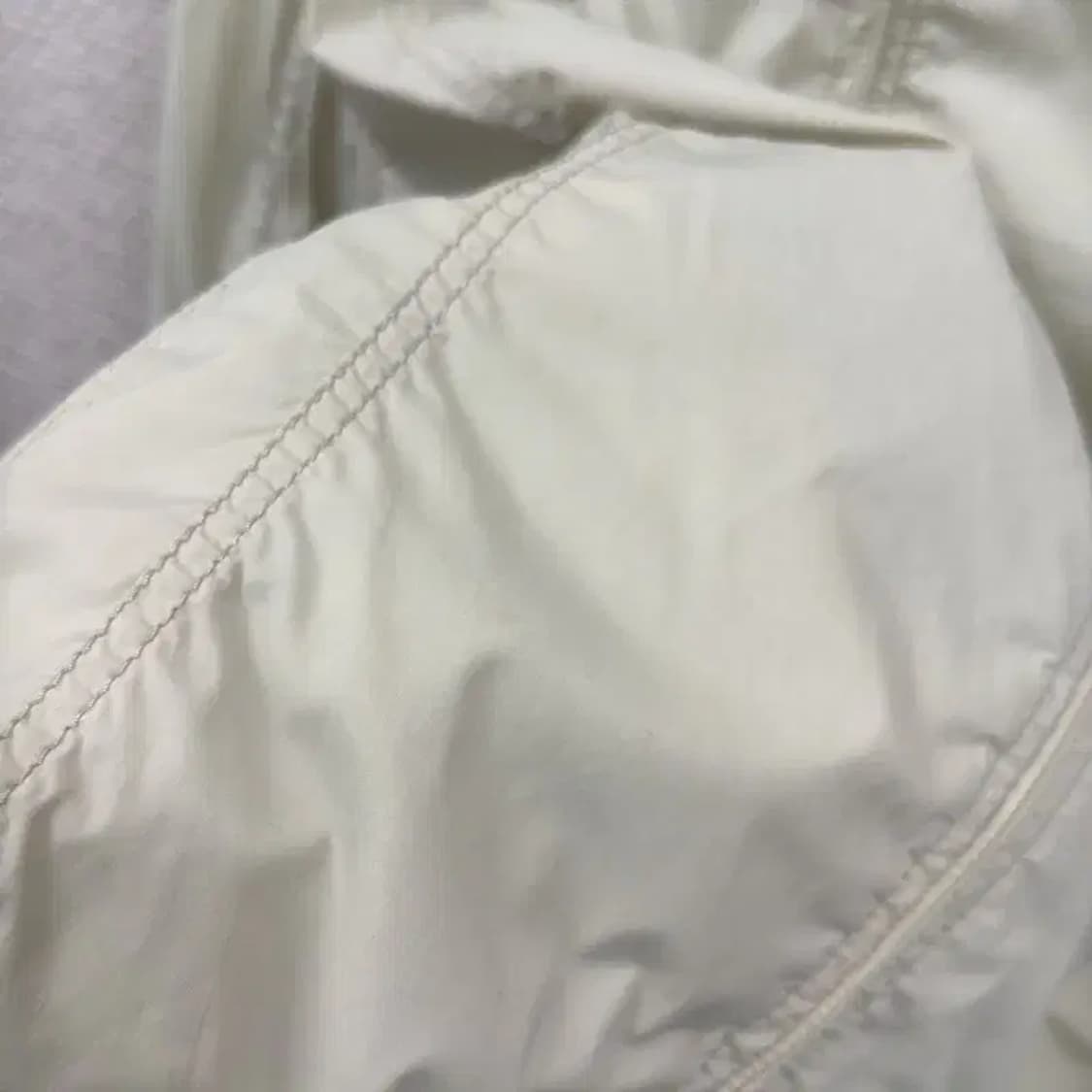 빈폴 캐쥬얼 자수로고 바람막이 자켓 105 A00022 상품이미지5