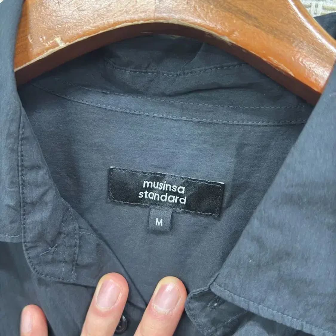 무신사스탠다드 캐쥬얼 포켓 블랙 셔츠 95 A00025 상품이미지3