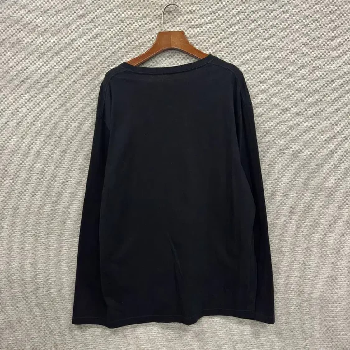 무신사스탠다드 캐쥬얼 블랙 무지 긴팔티 롱슬리브 105 A00090 상품이미지2