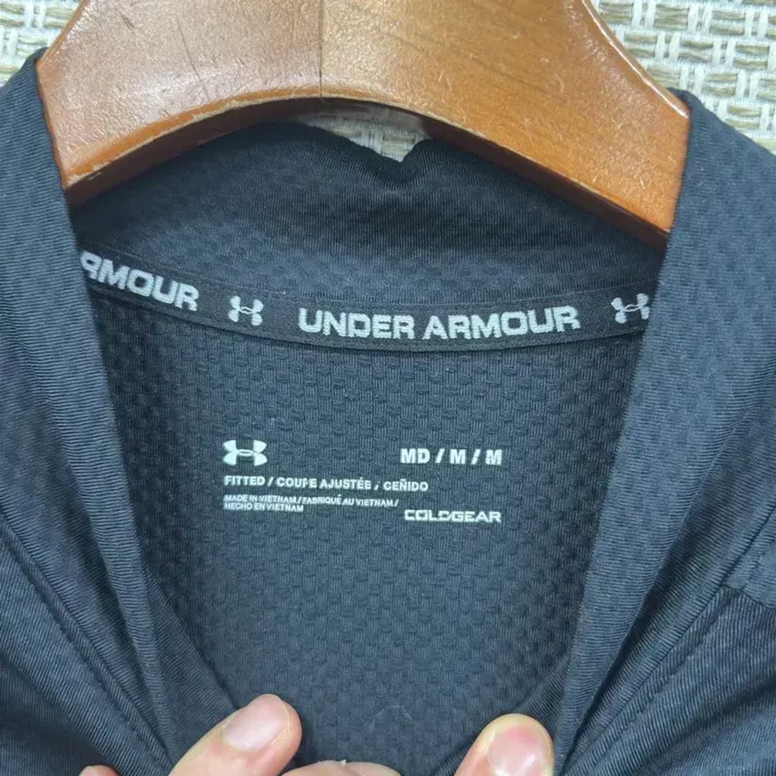 언더아머 라운드넥 빅로고 롱슬리브 긴팔티 95 A00094 상품이미지3