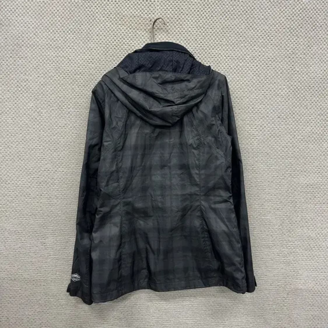 콜럼비아 아웃도어 등산 익스체인지 바람막이 자켓 90 A00164 상품이미지2