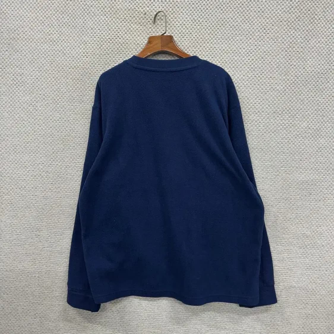 푸마 캐쥬얼 자수로고 후리스 긴팔 티 110 A00171 상품이미지2