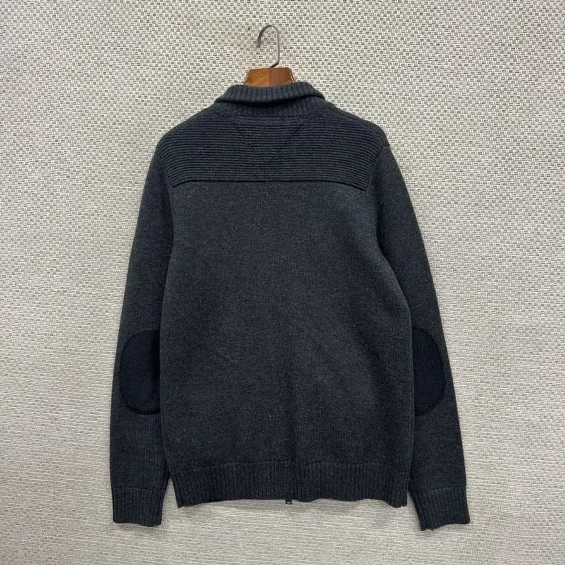 타미힐피거 아웃도어 등산 울 니트 집업 90 A00180 상품이미지2