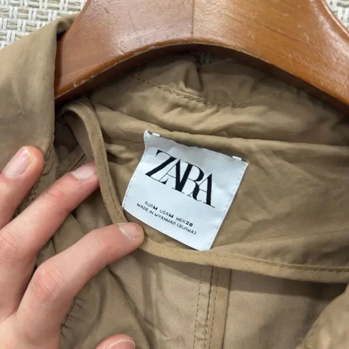 자라 ZARA 캐쥬얼 벨티드 트렌치 코트 95 A00256 상품이미지3