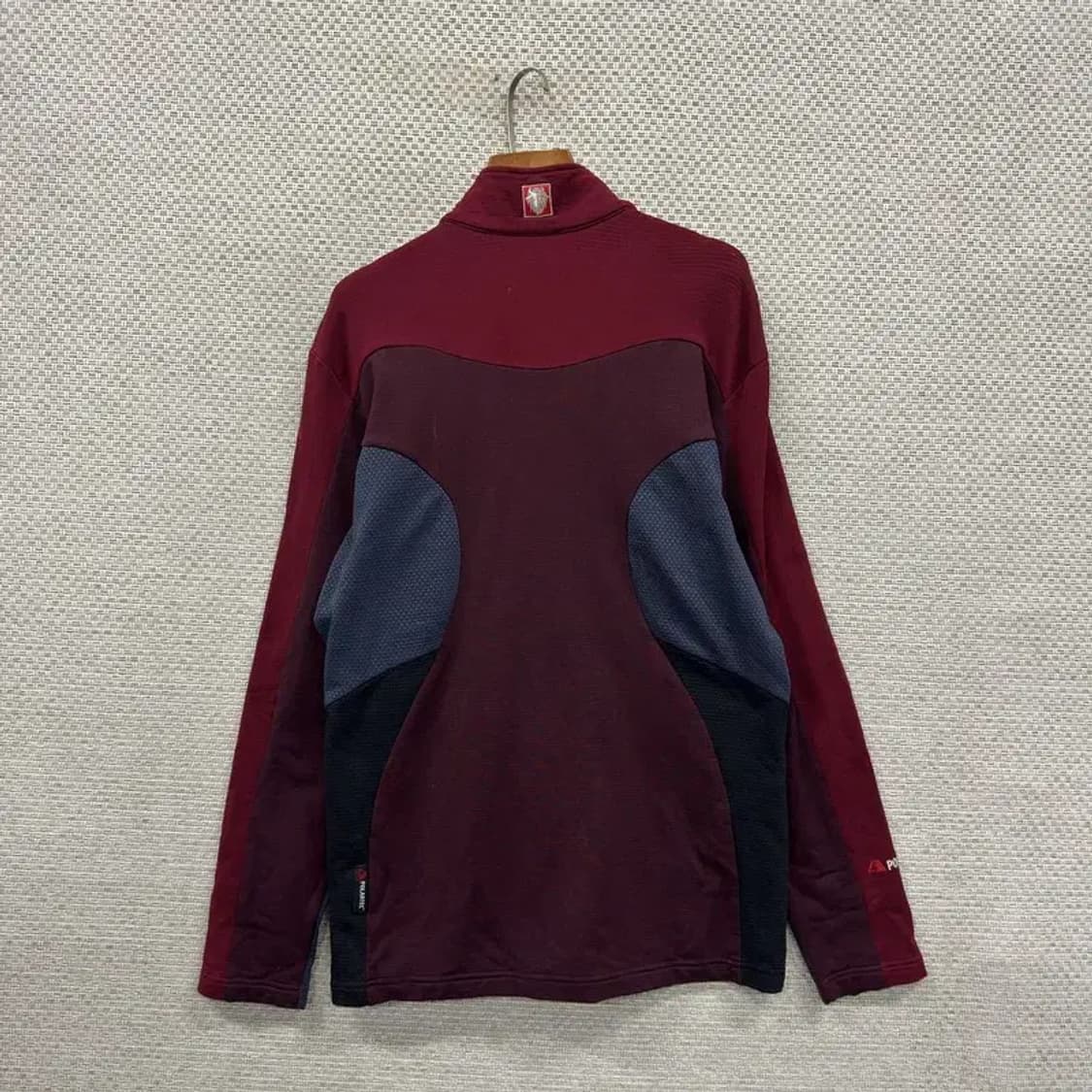 블랙야크 아웃도어 등산 반집업 긴팔티 100 A00253 상품이미지2