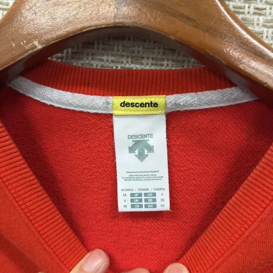 데상트 캐쥬얼 자수로고 맨투맨 90 A00340 상품이미지3