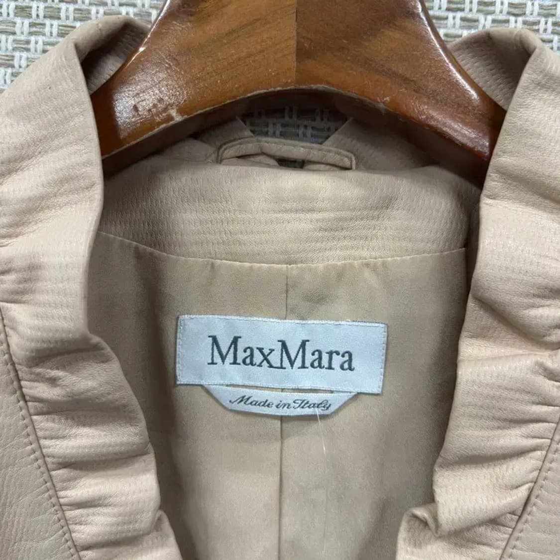 막스마라 프릴 카라 숏 블레이저 85 A00327 상품이미지3