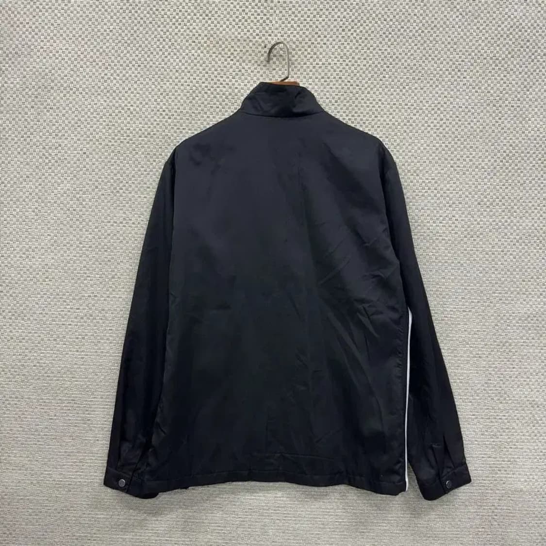 아식스 올드스쿨 화이트라인 바람막이 자켓 105 A00346 상품이미지2