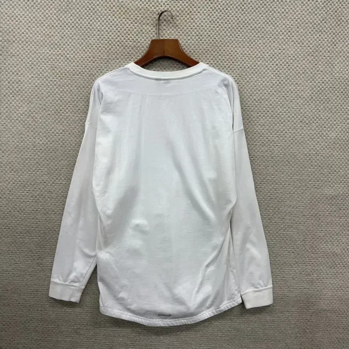 아디다스 캐쥬얼 빅로고 롱슬리브 긴팔티 100 A00409 상품이미지2