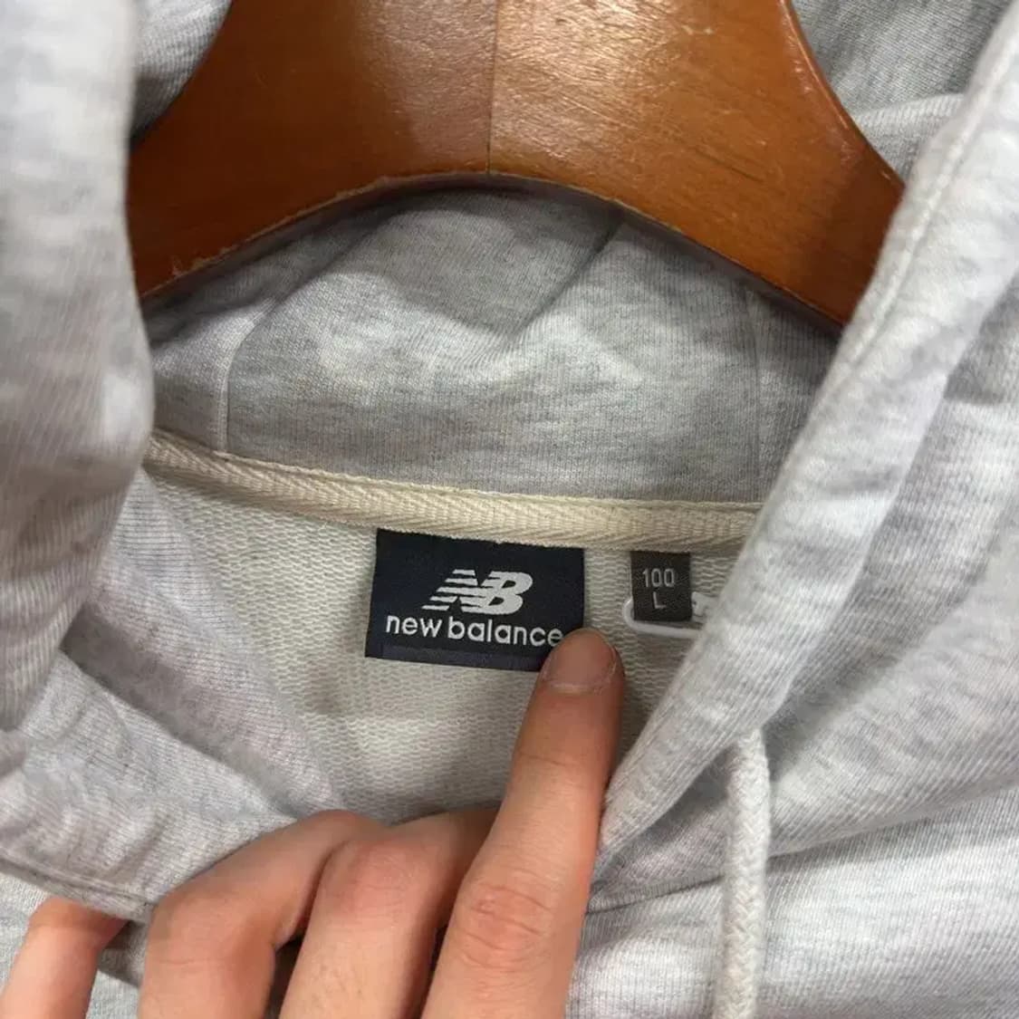 뉴발란스 캐쥬얼 프린팅 빅로고 오버핏 후드티 100 A00420 상품이미지3