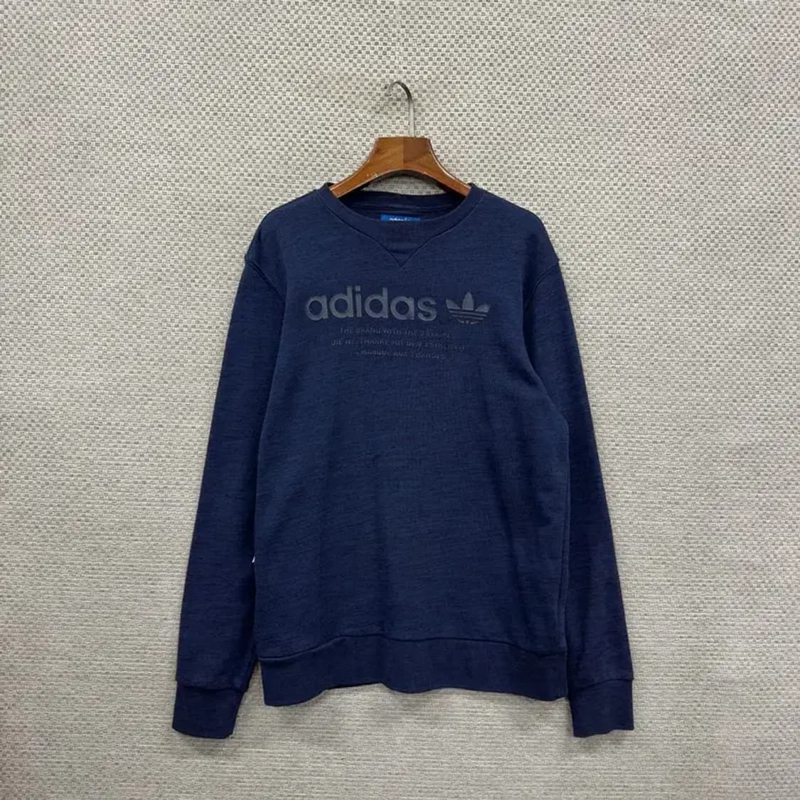 아디다스 캐주얼 프린팅로고 스웻셔츠 맨투맨 100 A00490 상품이미지1