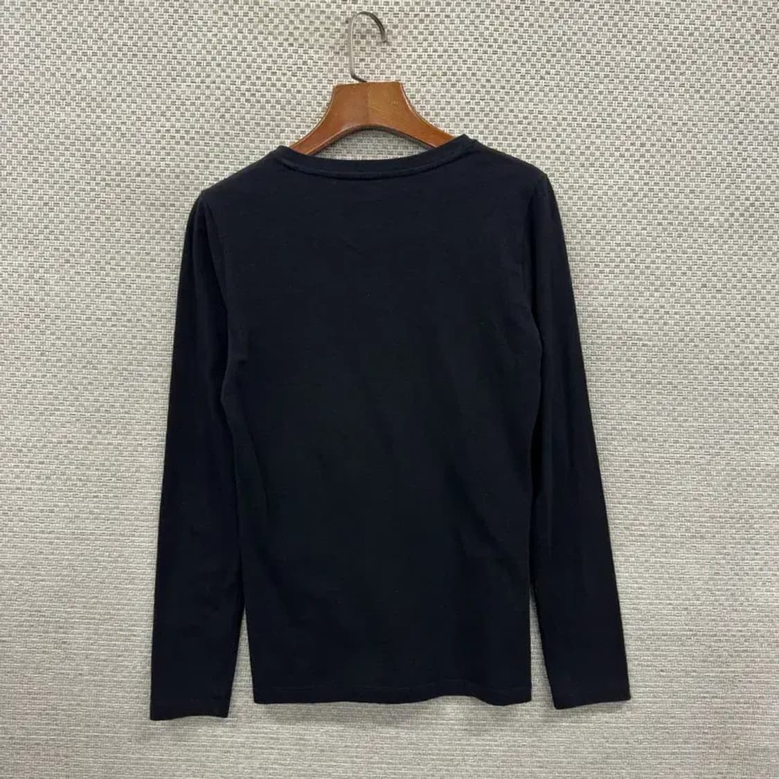 게스 캐주얼 패치로고 롱슬리브 긴팔티 85 A00493 상품이미지2