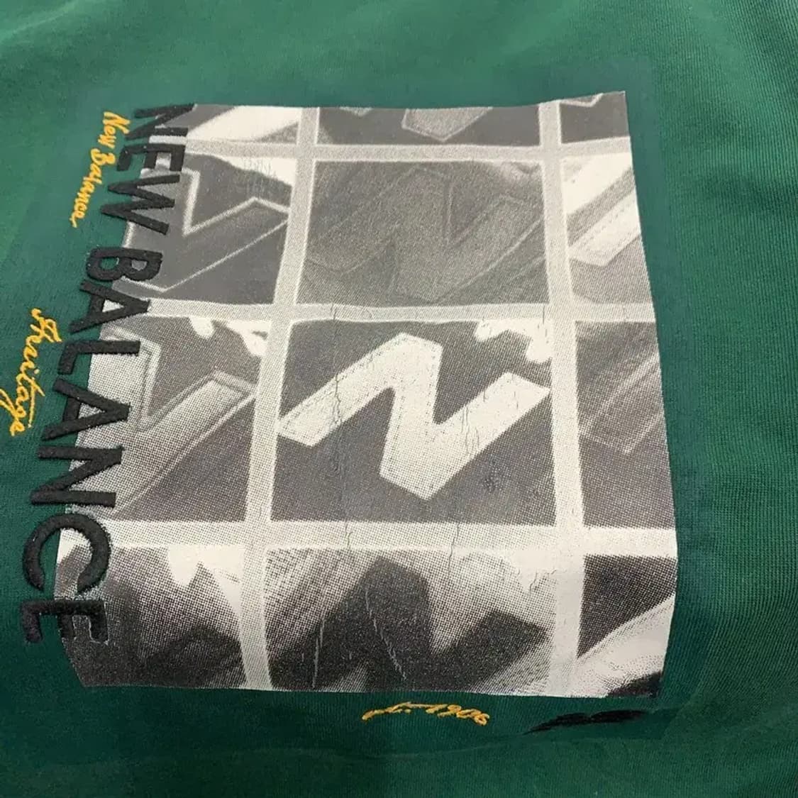 뉴발란스 빅프린팅 스웻셔츠 맨투맨 95 A00581 상품이미지5