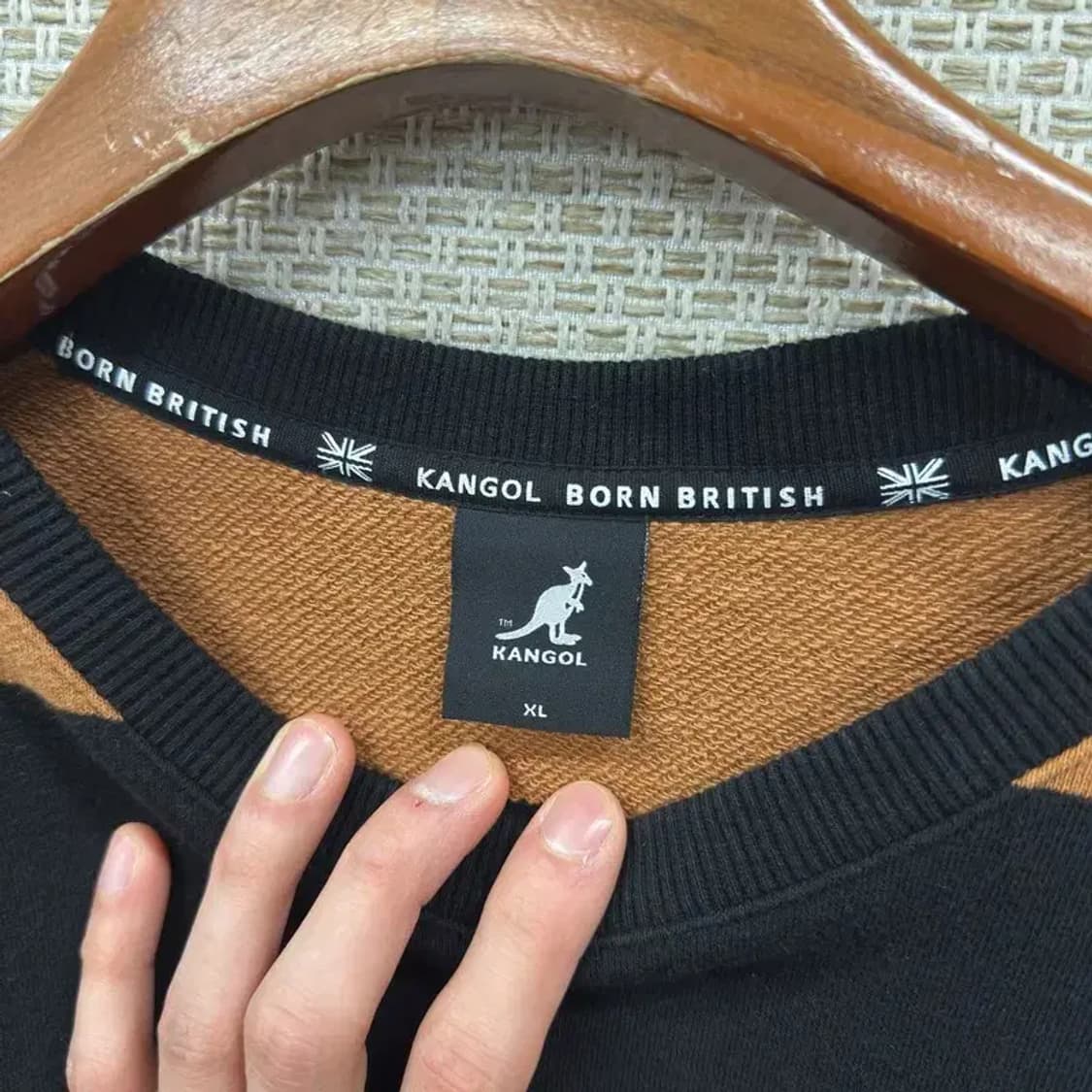 캉골 캐주얼 자수로고 단가라 스웻셔츠 맨투맨 105 A00645 상품이미지3