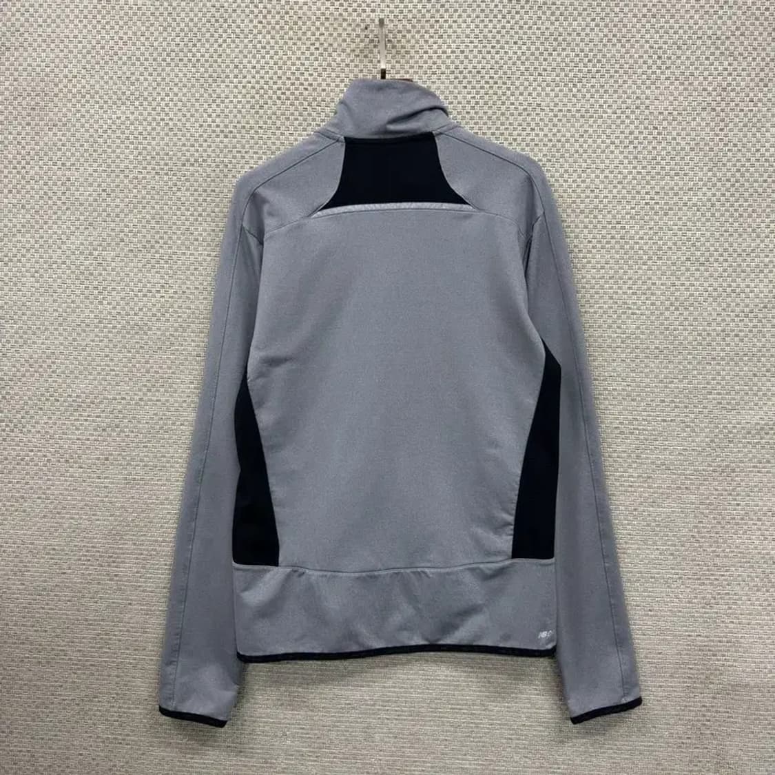 뉴발란스 캐주얼 프린팅로고 트랙탑 져지 집업 95 A00727 상품이미지2