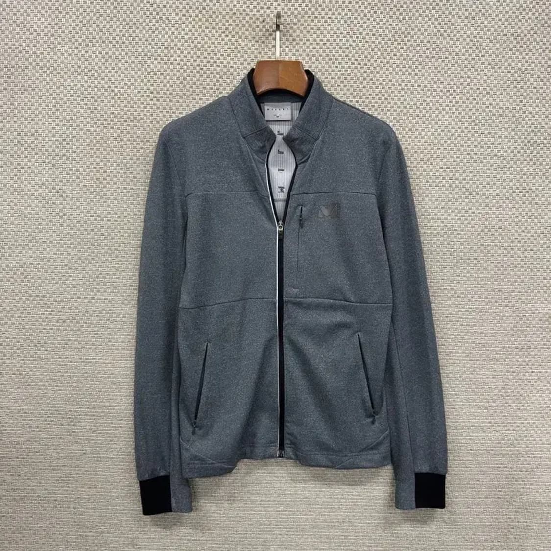 밀레 아웃도어 프린팅로고 트랙탑 져지 집업 90 A00738 상품이미지1