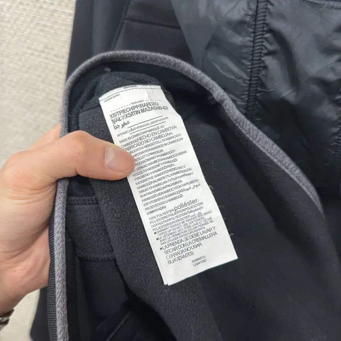 언더아머 프린팅로고 트레이닝 약기모 후드집업 XS A00907 상품이미지4