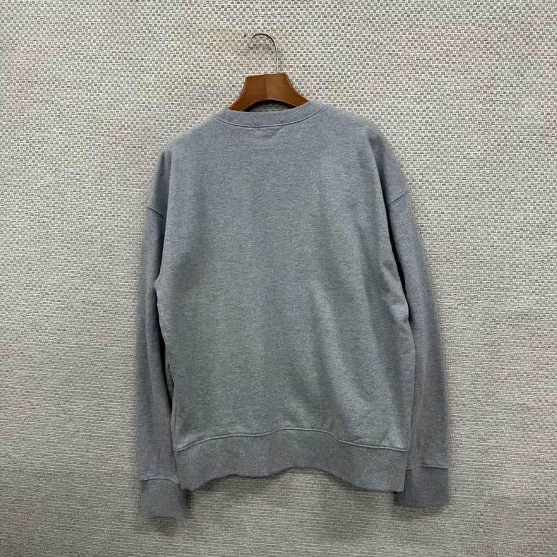 무신사스탠다드 캐주얼 무지 오버핏 스웻셔츠 맨투맨 S A00909 상품이미지2