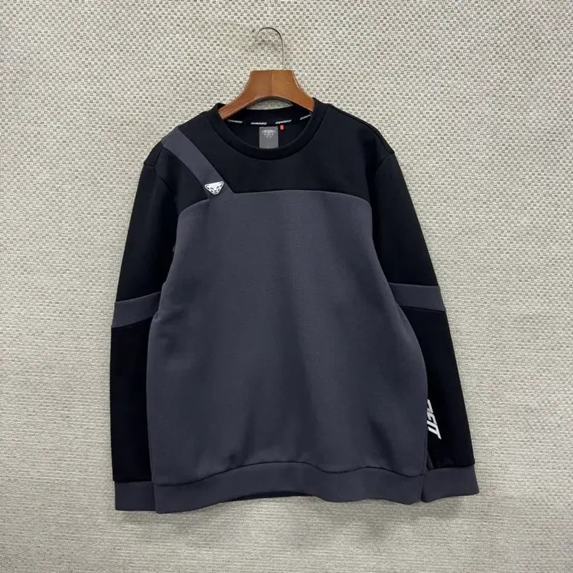 다이나핏 프린팅로고 져지 스웻셔츠 맨투맨 105 A00971 상품이미지1