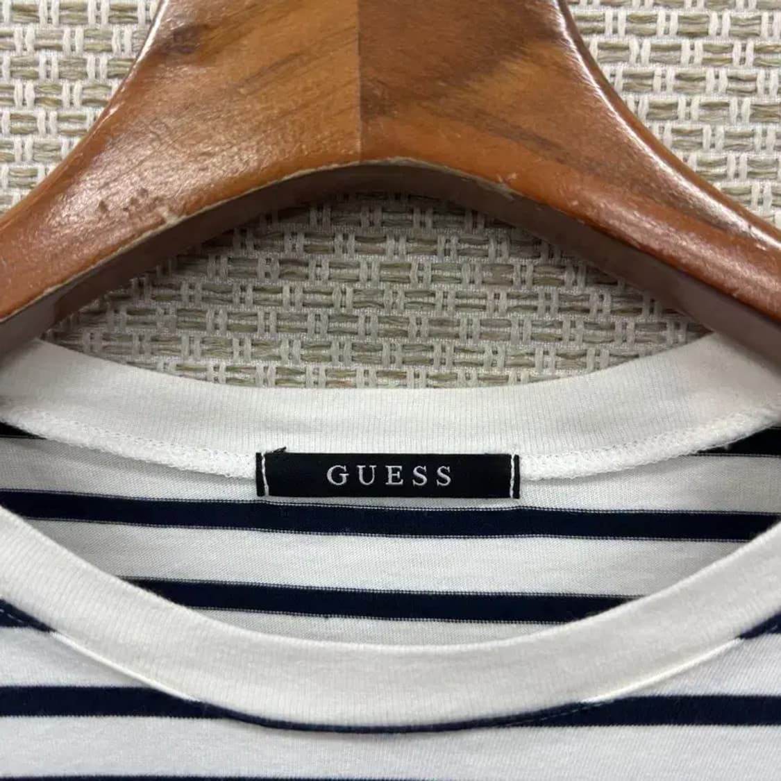 게스 캐주얼 패치로고 롱슬리브 긴팔티 M A00982 상품이미지3