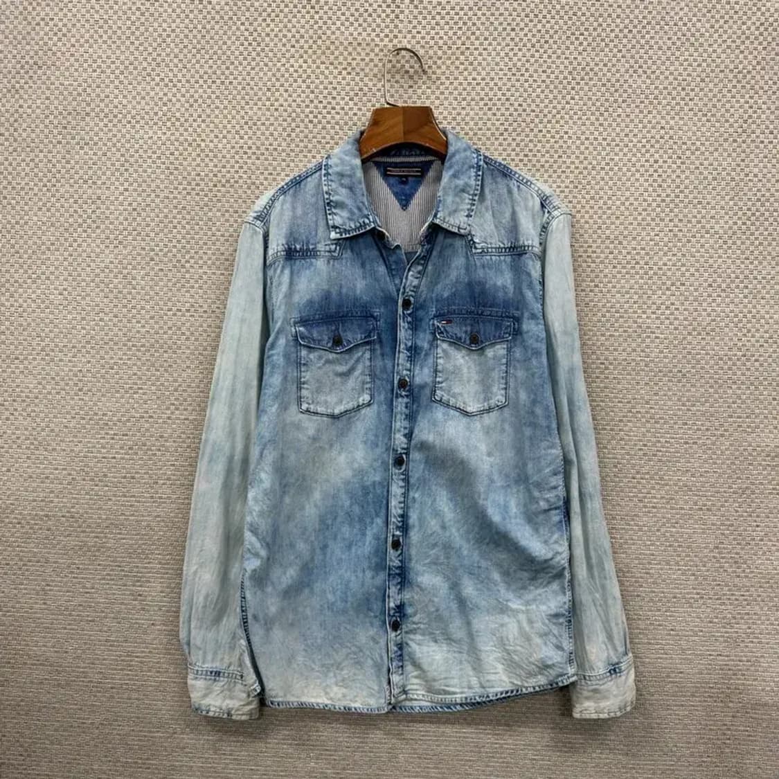 타미힐피거 빈티지워싱 데님 청셔츠 176 A00987 상품이미지1