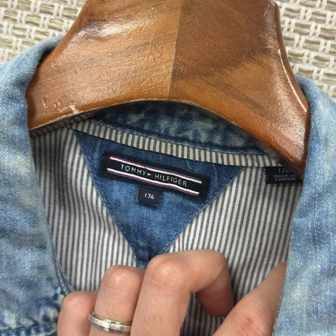 타미힐피거 빈티지워싱 데님 청셔츠 176 A00987 상품이미지3