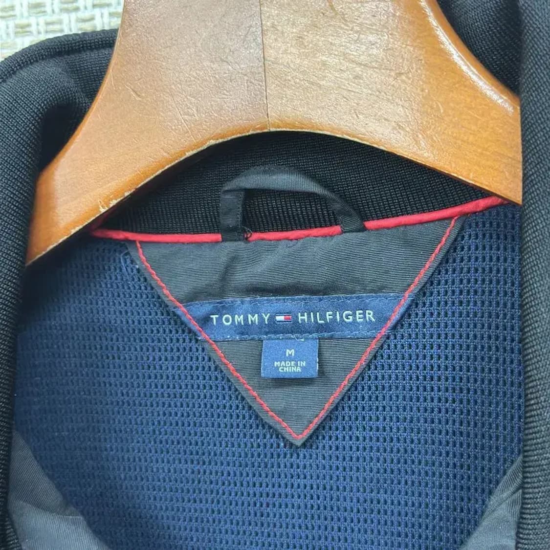 타미힐피거 올드스쿨 자수로고 윈드러너 바람막이 M A00965 상품이미지3