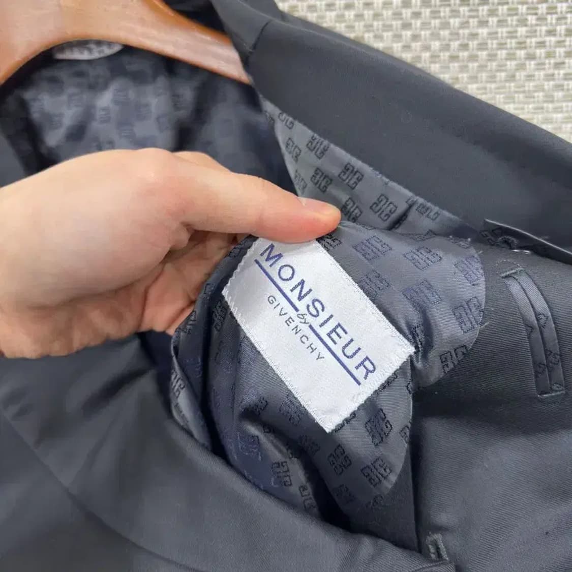 지방시 캐주얼 울 블레이저 자켓 106 A00967 상품이미지3