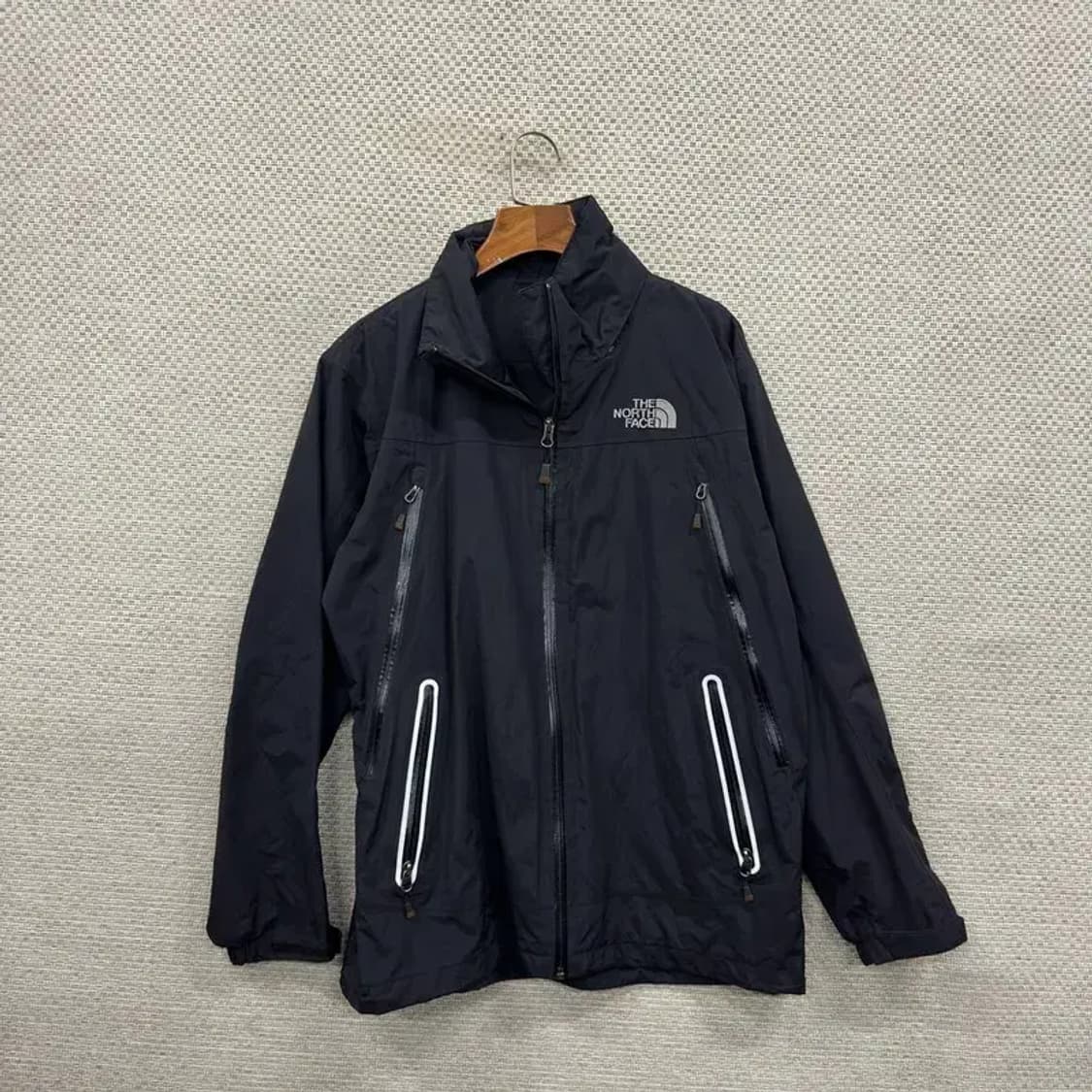노스페이스 아웃도어 자수로고 하이벤트 윈드러너 바람막이 90 A00980 상품이미지1