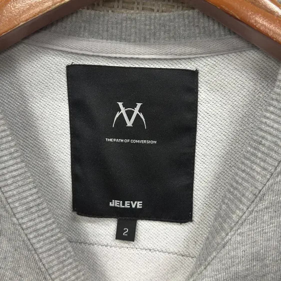 제이엘브 JELEVE 자수로고 스웻셔츠 맨투맨 2 A00978 상품이미지3