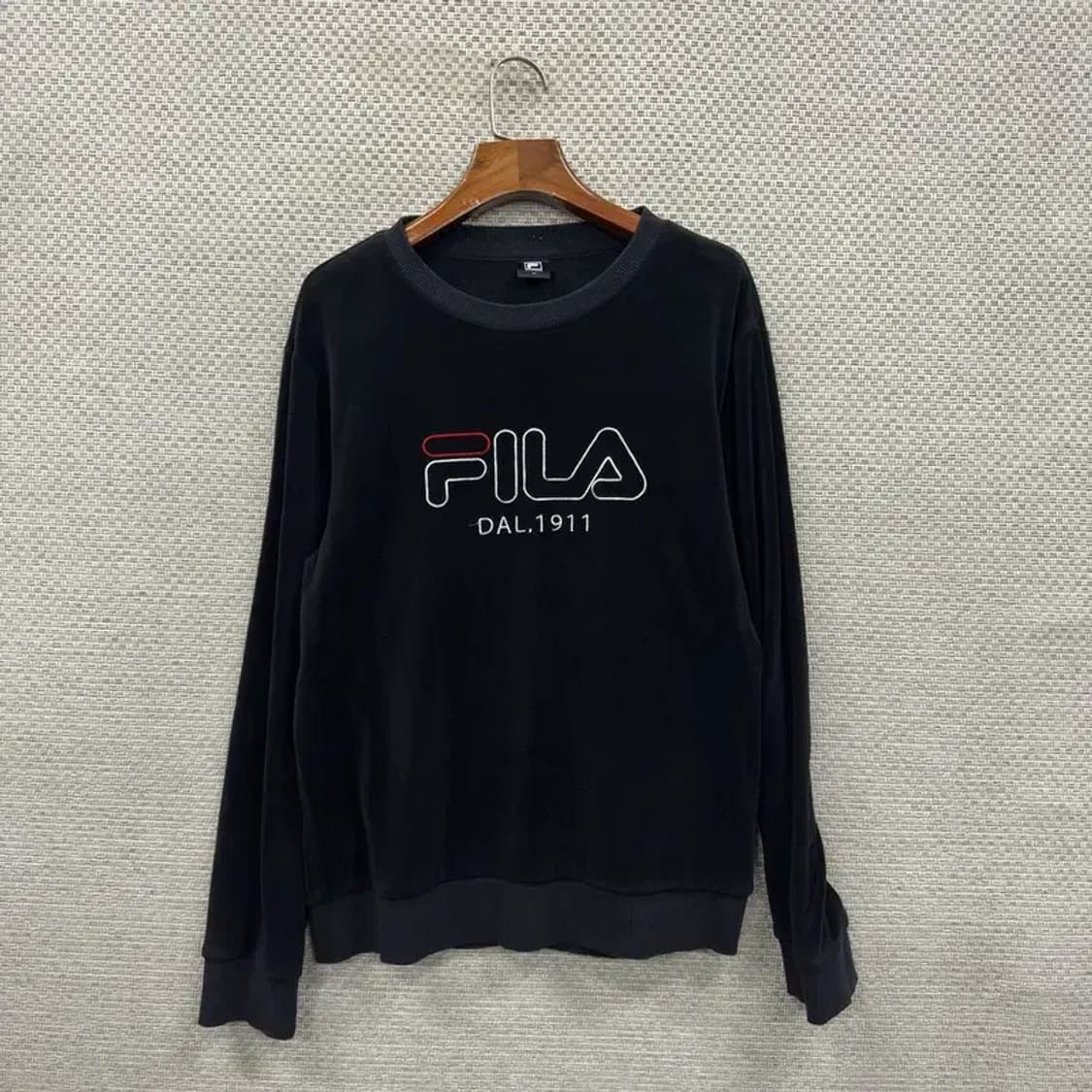 필라 캐주얼 자수로고 벨벳 스웻셔츠 맨투맨 100 A00983 상품이미지1