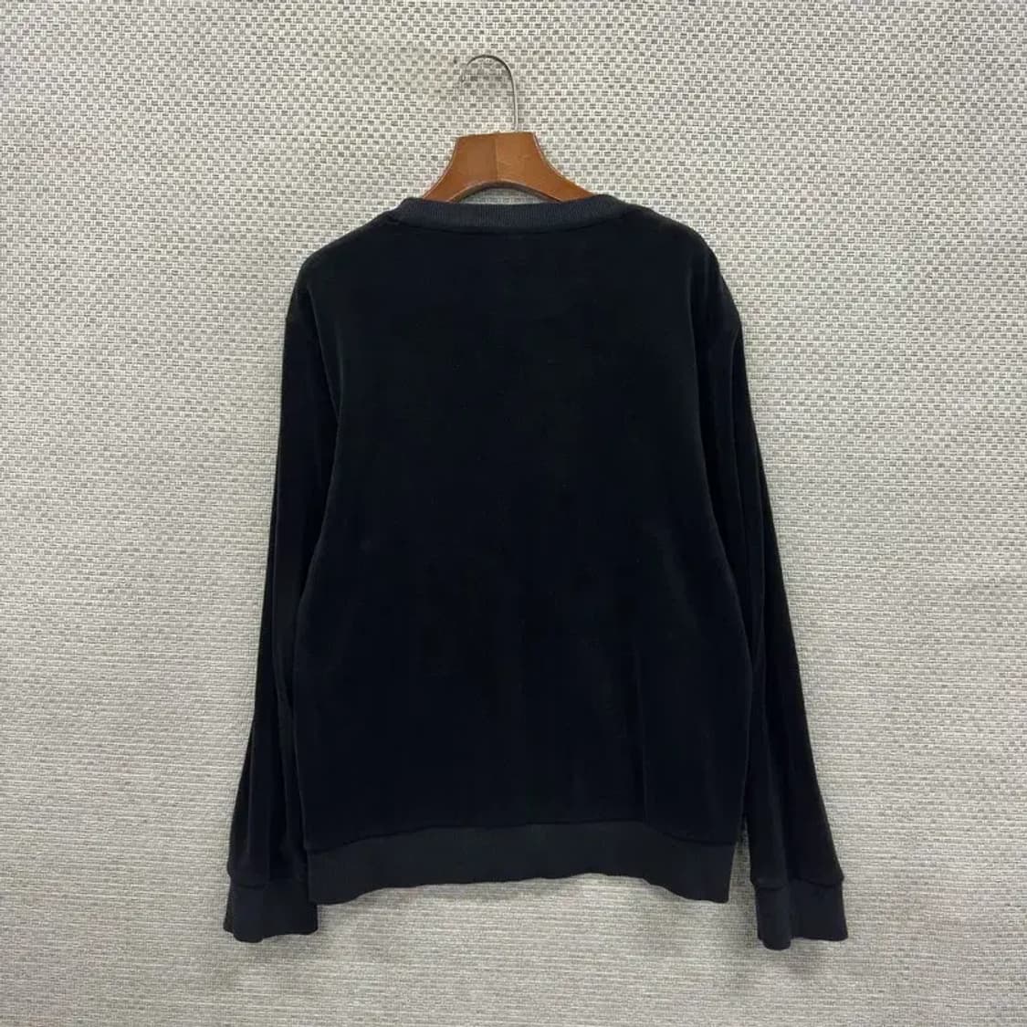 필라 캐주얼 자수로고 벨벳 스웻셔츠 맨투맨 100 A00983 상품이미지2