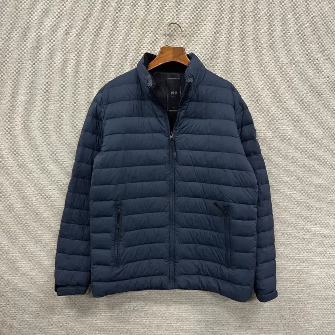 K2 아웃도어 로고패치 깃털 경량 패딩 점퍼 100 A01051 상품이미지1