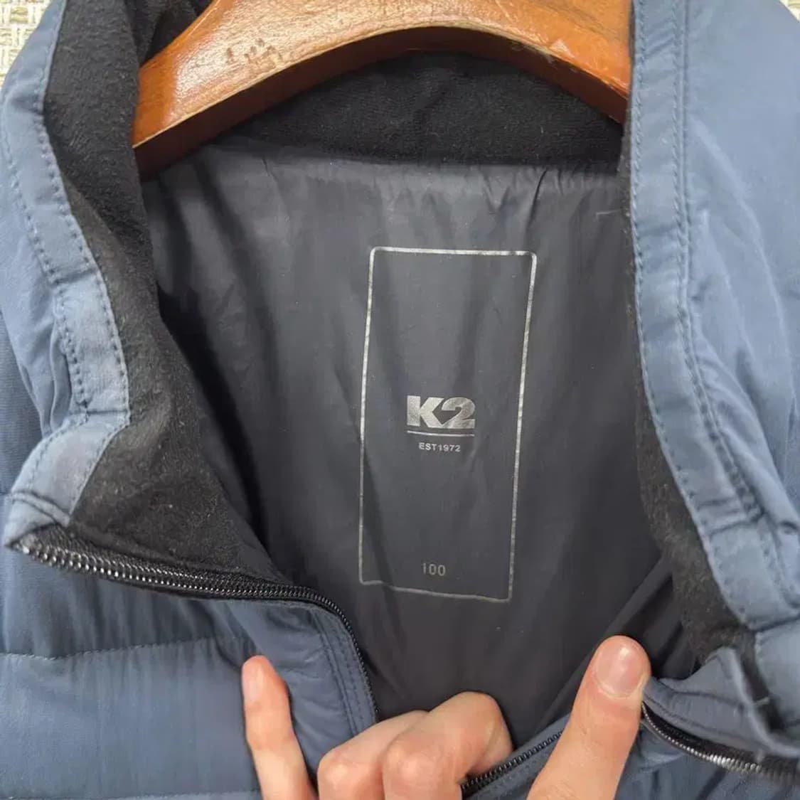 K2 아웃도어 로고패치 깃털 경량 패딩 점퍼 100 A01051 상품이미지3