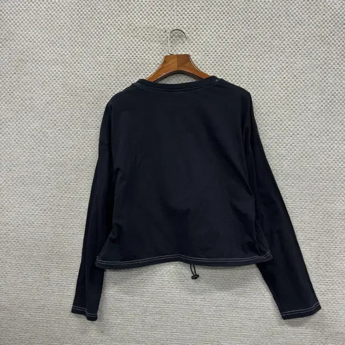 후아유 캐주얼 스트링 크롭 롱슬리브 긴팔티 M A01059 상품이미지2