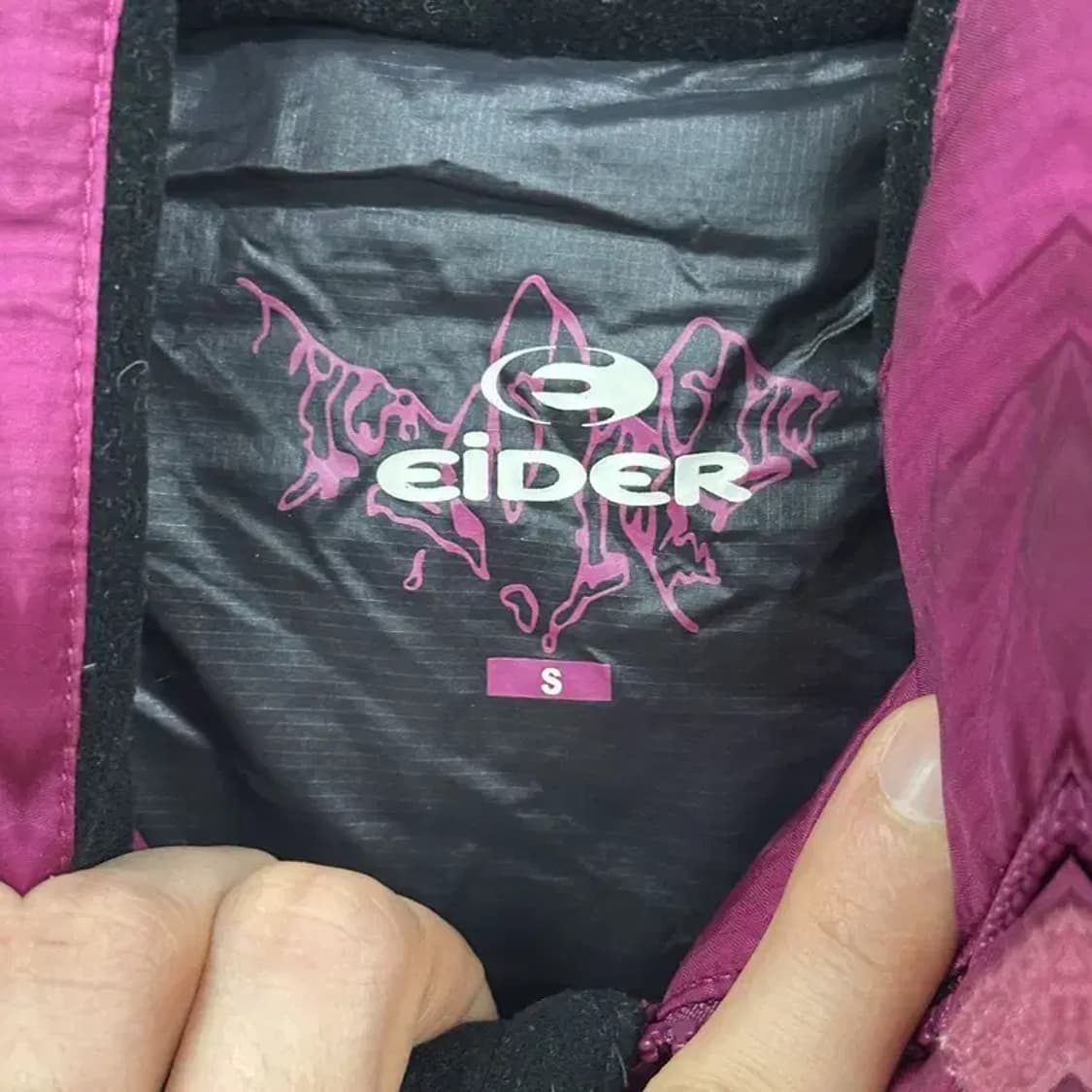 아이더 아웃도어 프린팅로고 거위털 패딩 점퍼 S A01062 상품이미지3