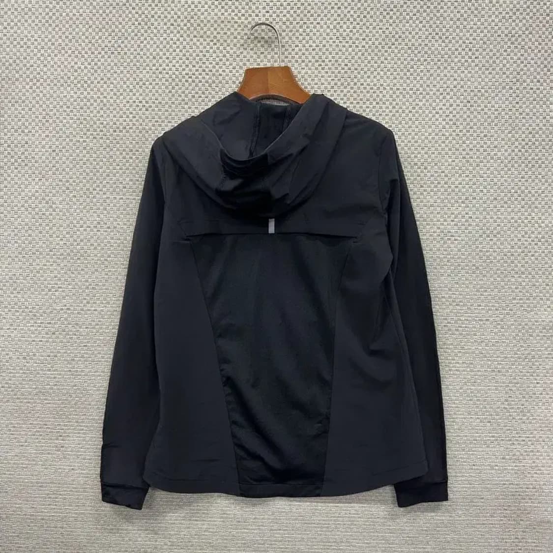 리복 캐주얼 프린팅로고 바람막이 후드집업 M A01047 상품이미지2