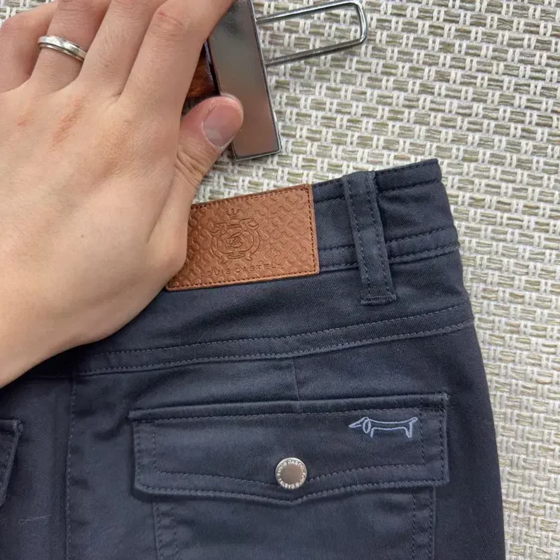 루이까스텔 골프 자수로고 스판 바지 64 A01069 상품이미지3