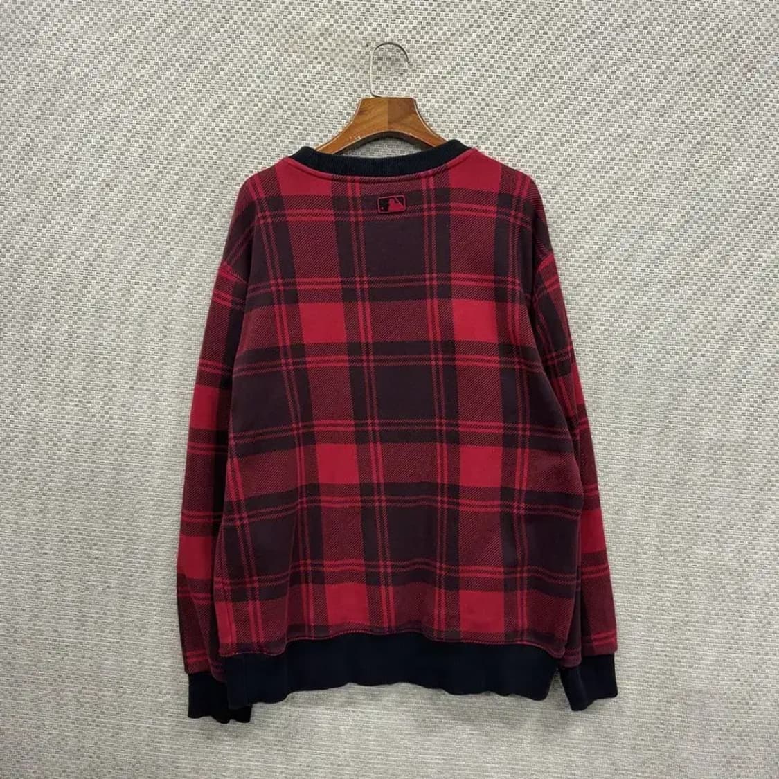 MLB 캐주얼 보스턴자수 체크 오버핏 스웻셔츠 맨투맨 M A01124 상품이미지2