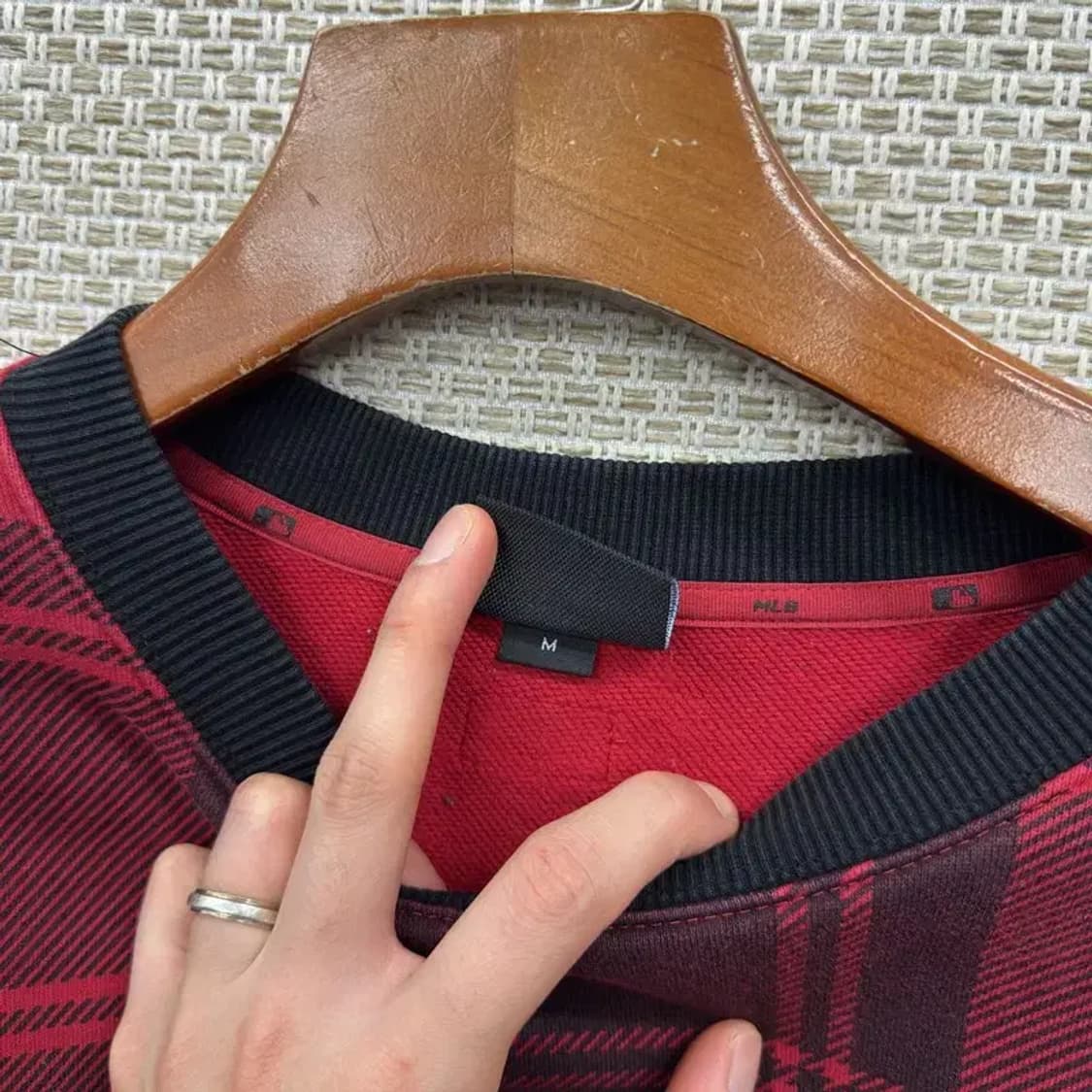 MLB 캐주얼 보스턴자수 체크 오버핏 스웻셔츠 맨투맨 M A01124 상품이미지4